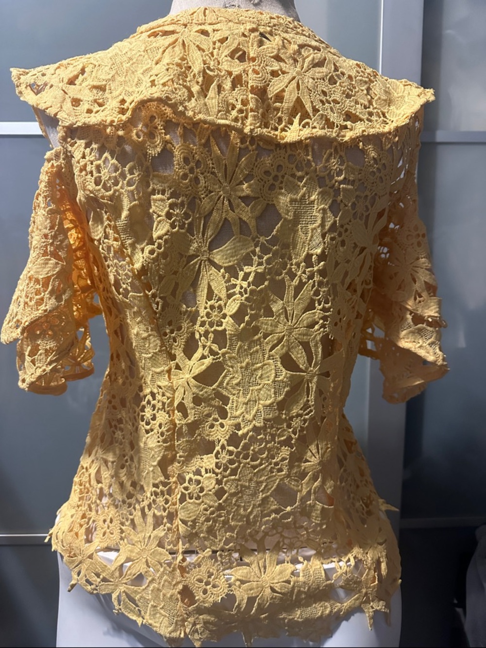 Yellow Lace Button-Front Women's Top - Picture 3 of 4